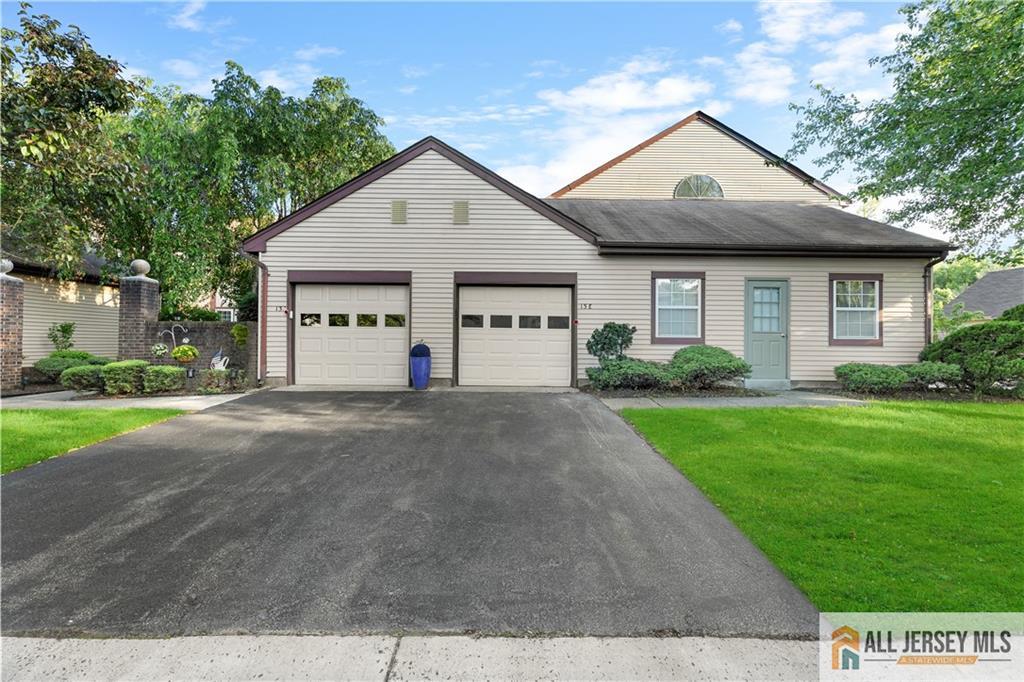 13 Canterbury Drive Monroe NJ 08831