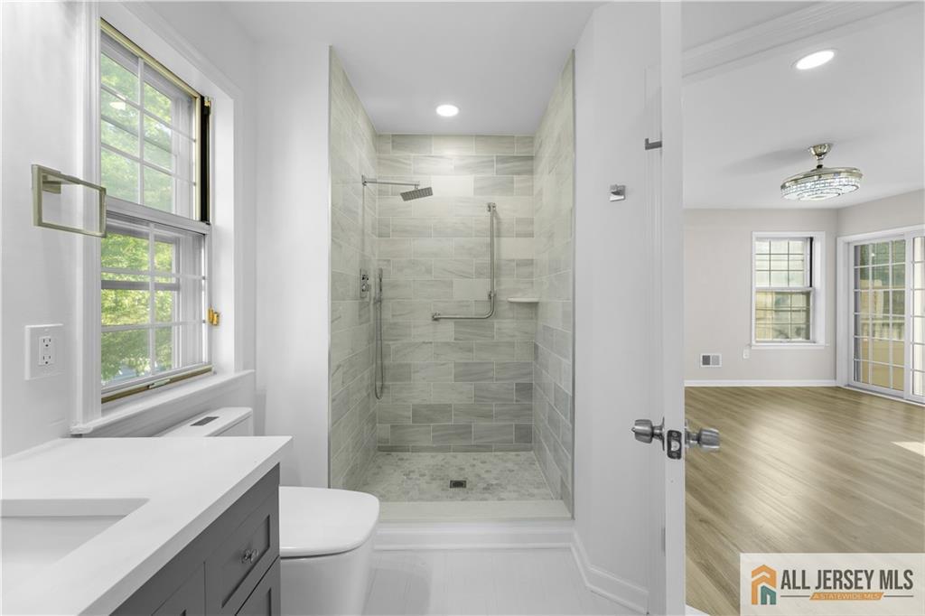 13 Canterbury Drive Monroe NJ 08831
