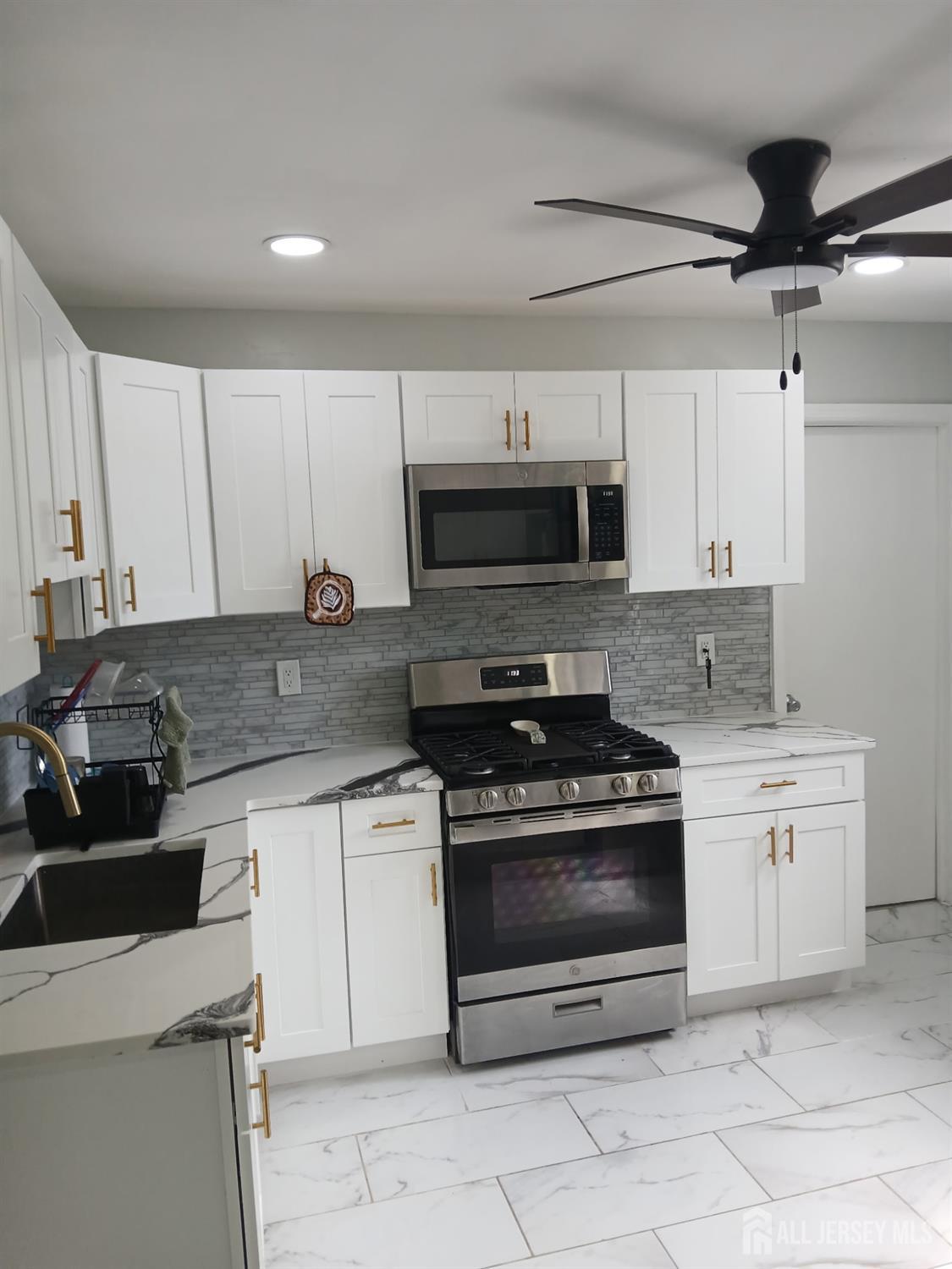 274 College Drive Edison NJ 08817
