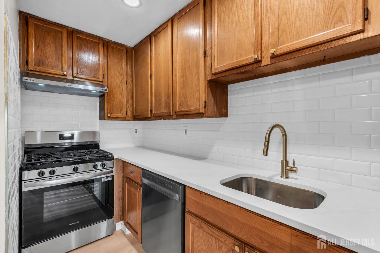 4103 Birchwood Court North Brunswick NJ 08902
