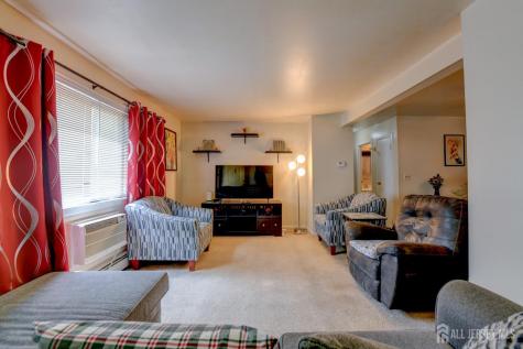 1303 Cricket Lane Woodbridge Proper NJ 07095