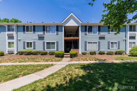 18 Steeplechase Court Franklin Twsp NJ 08873