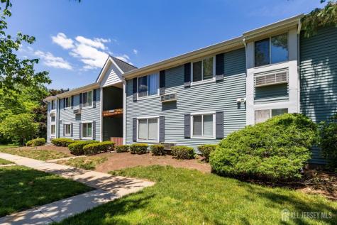 18 Steeplechase Court Franklin Twsp NJ 08873