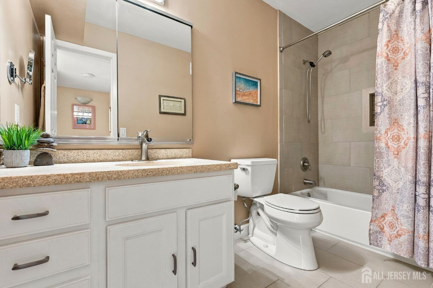 14 Deerberry Lane South Brunswick NJ 08852