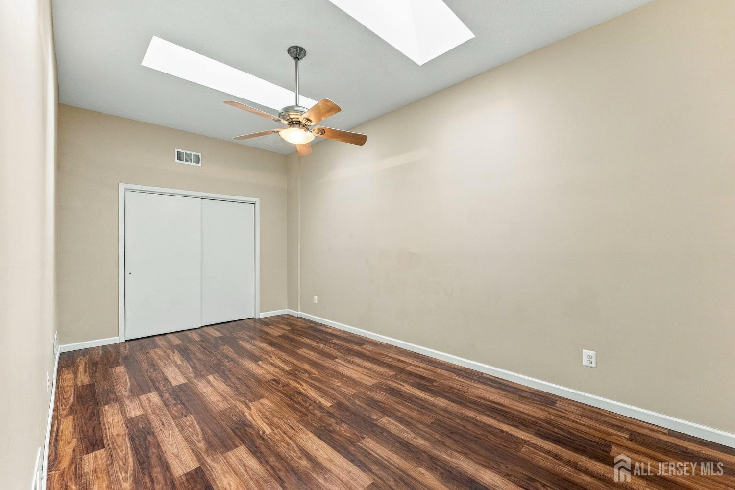 14 Deerberry Lane South Brunswick NJ 08852