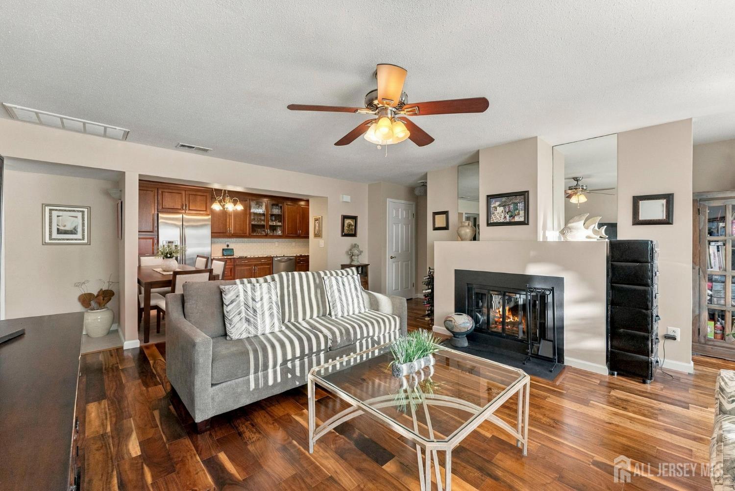 14 Deerberry Lane South Brunswick NJ 08852