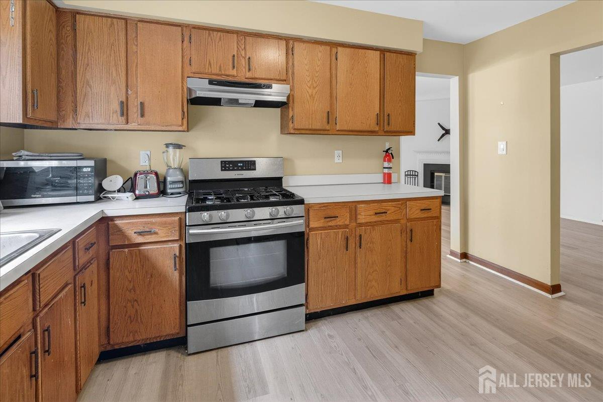 2312 Old Stone Mill Drive East Windsor NJ 08512