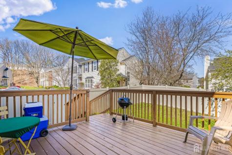 43 Lantern Lane Sayreville NJ 08872
