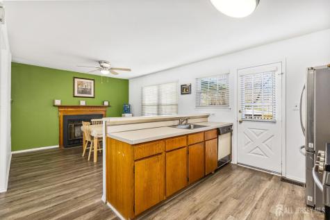 43 Lantern Lane Sayreville NJ 08872