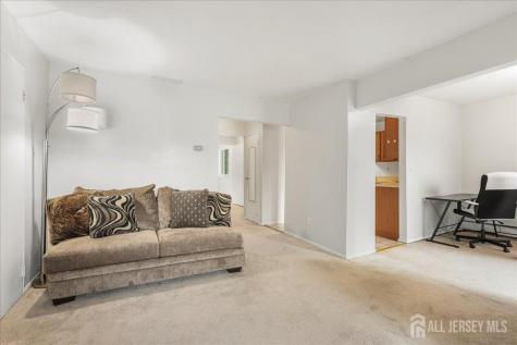 7 Lake Avenue East Brunswick NJ 08816