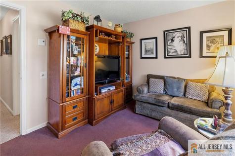 1213 Lindera Plaza Monroe NJ 08831