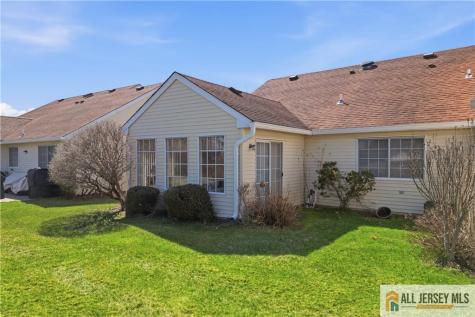 1213 Lindera Plaza Monroe NJ 08831