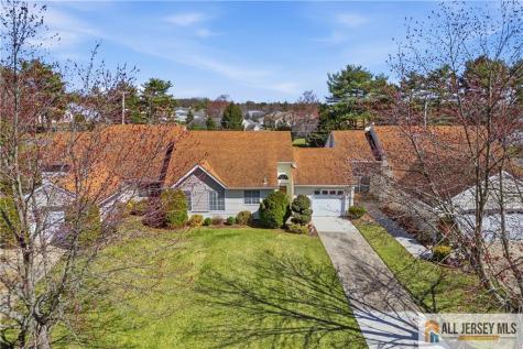 1213 Lindera Plaza Monroe NJ 08831