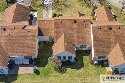 1213 Lindera Plaza Monroe NJ 08831