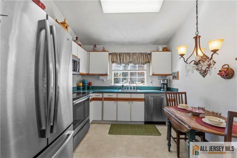 1213 Lindera Plaza Monroe NJ 08831