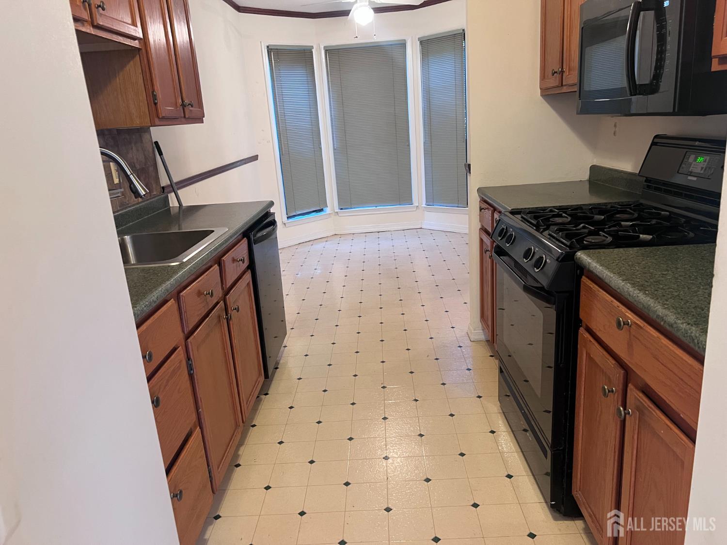 2 Chadwick Court Robbinsville NJ 08691