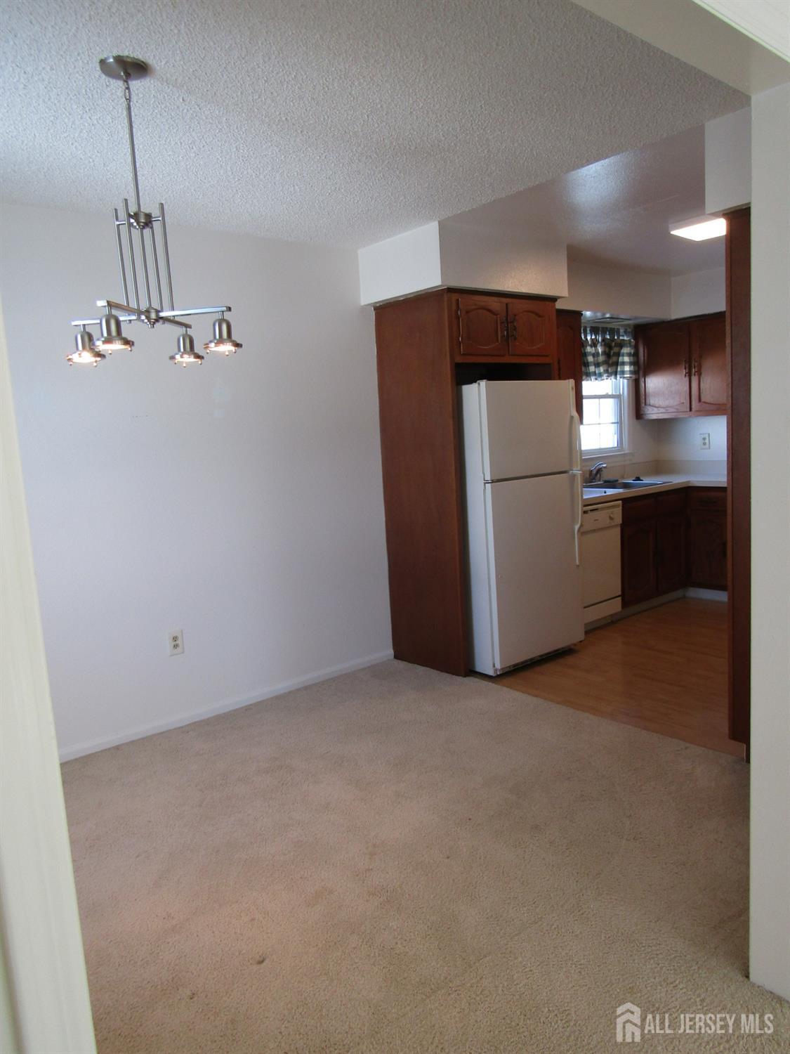 538 Sutton Way Monroe NJ 08831