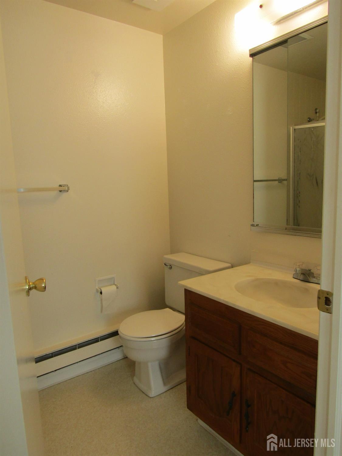 538 Sutton Way Monroe NJ 08831