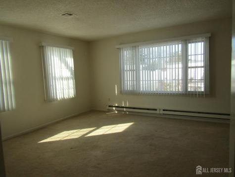 538 Sutton Way Monroe NJ 08831