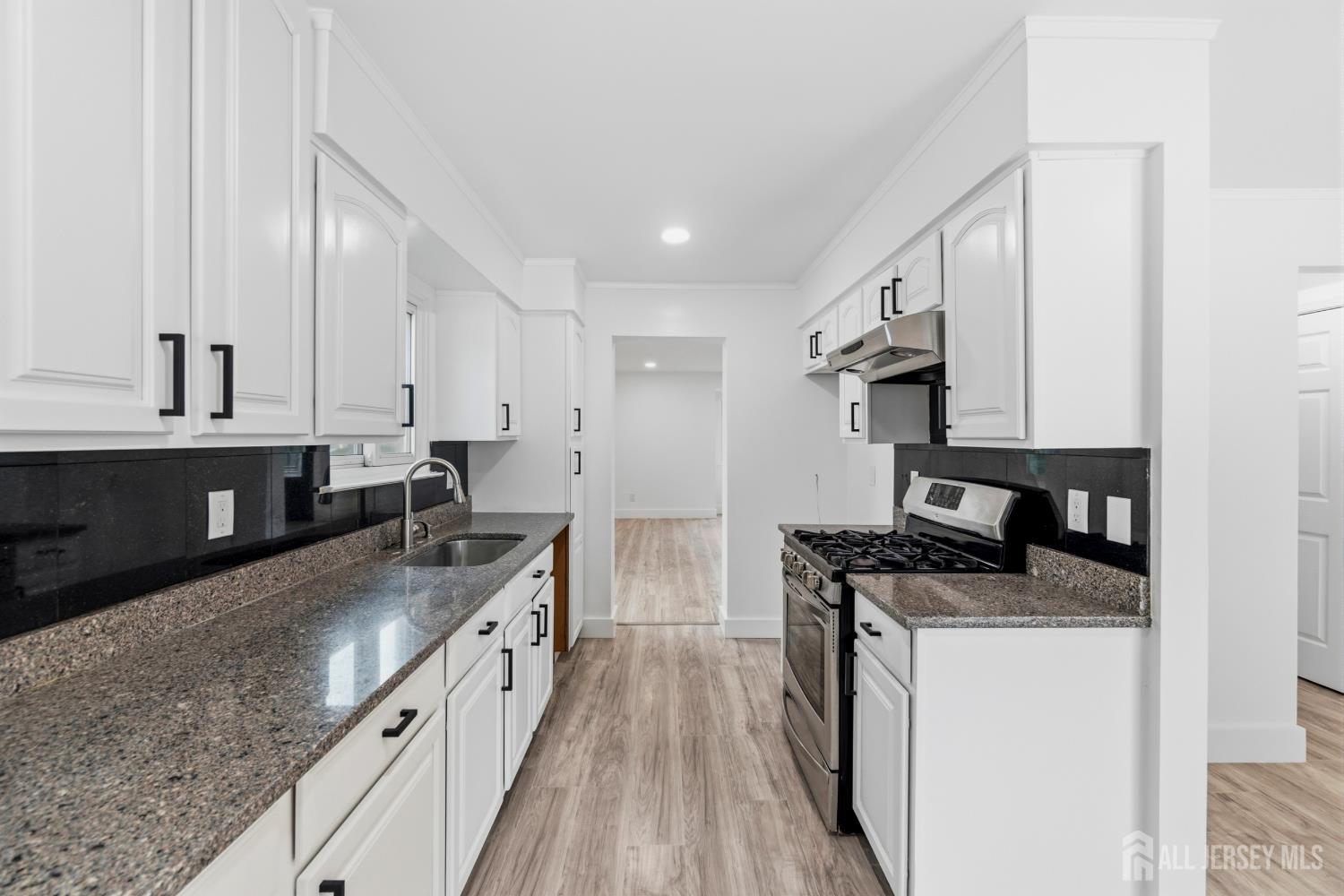 39 Davids Court South Brunswick NJ 08810