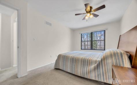 23 Quail Run Drive Jamesburg NJ 08831