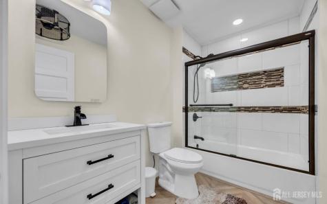 23 Quail Run Drive Jamesburg NJ 08831