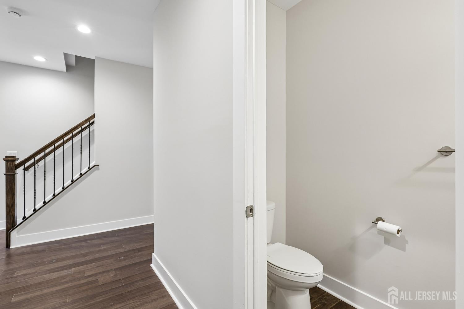 52 Riverwalk Plainsboro NJ 08536