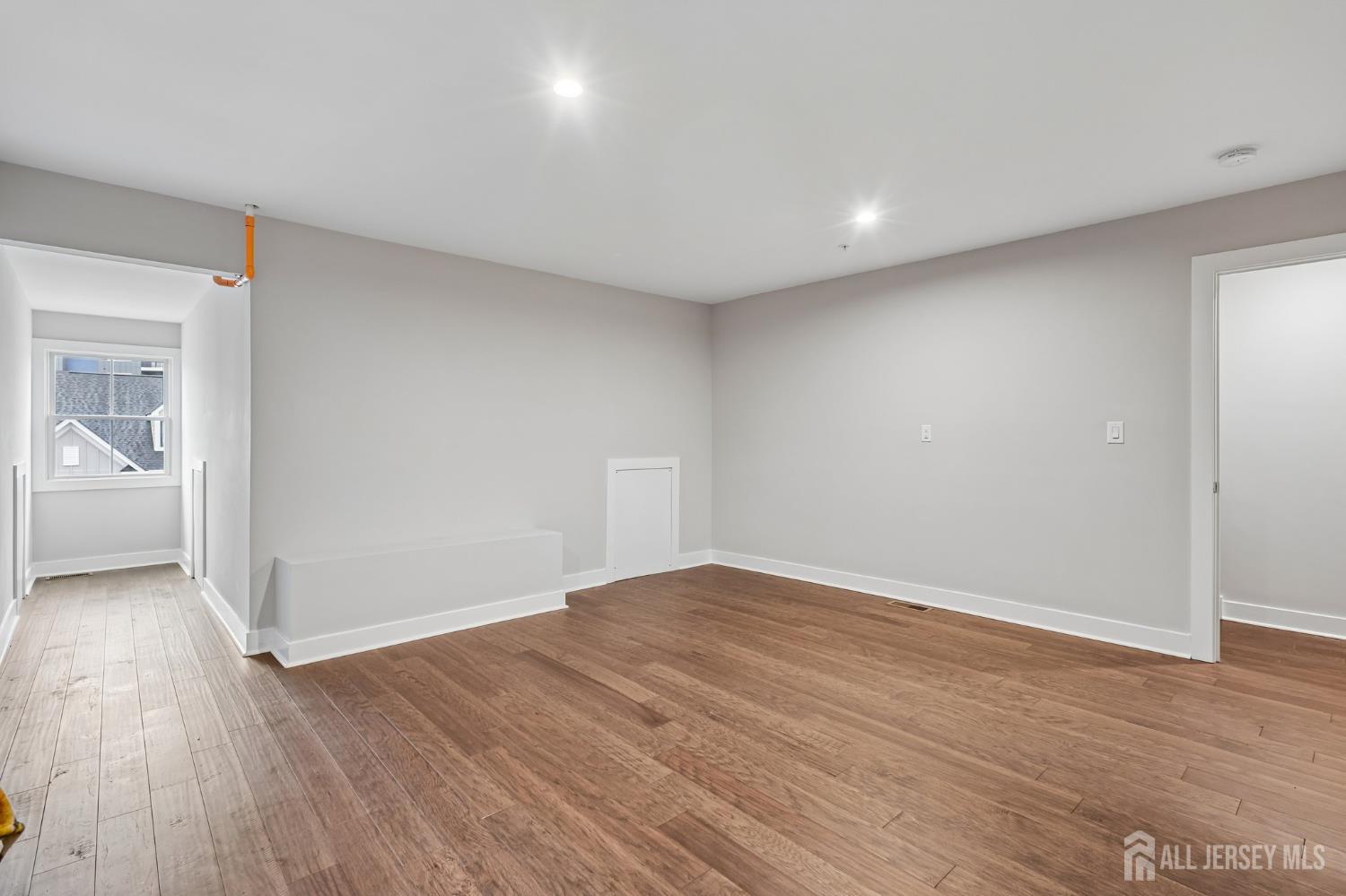 52 Riverwalk Plainsboro NJ 08536