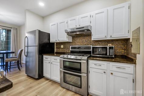 5071 Beech Court South Brunswick NJ 08852