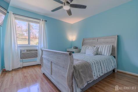 903 Cricket Lane Woodbridge Proper NJ 07095