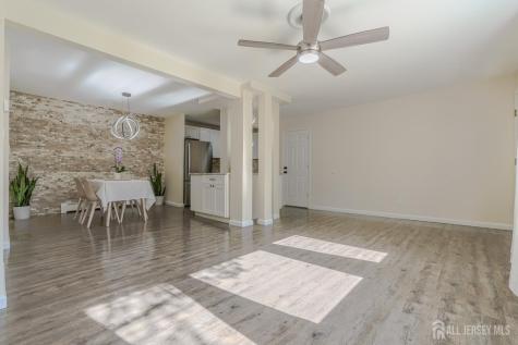 903 Cricket Lane Woodbridge Proper NJ 07095
