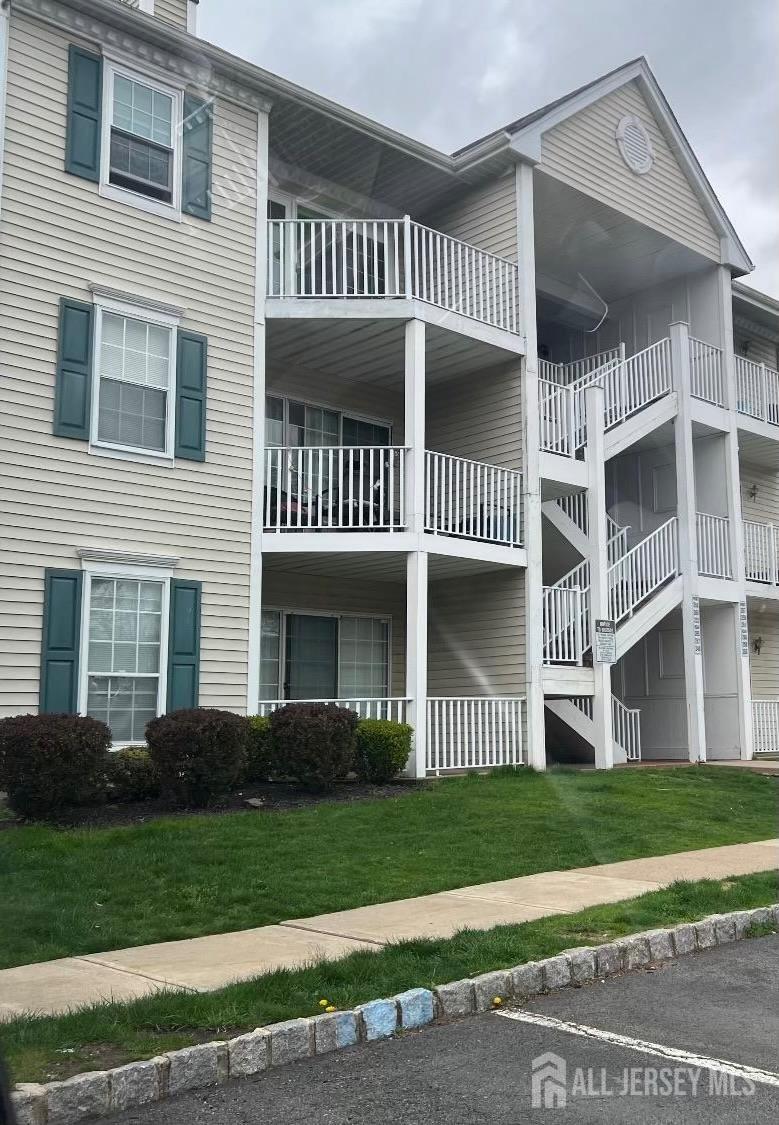 102 Albury Way North Brunswick NJ 08902
