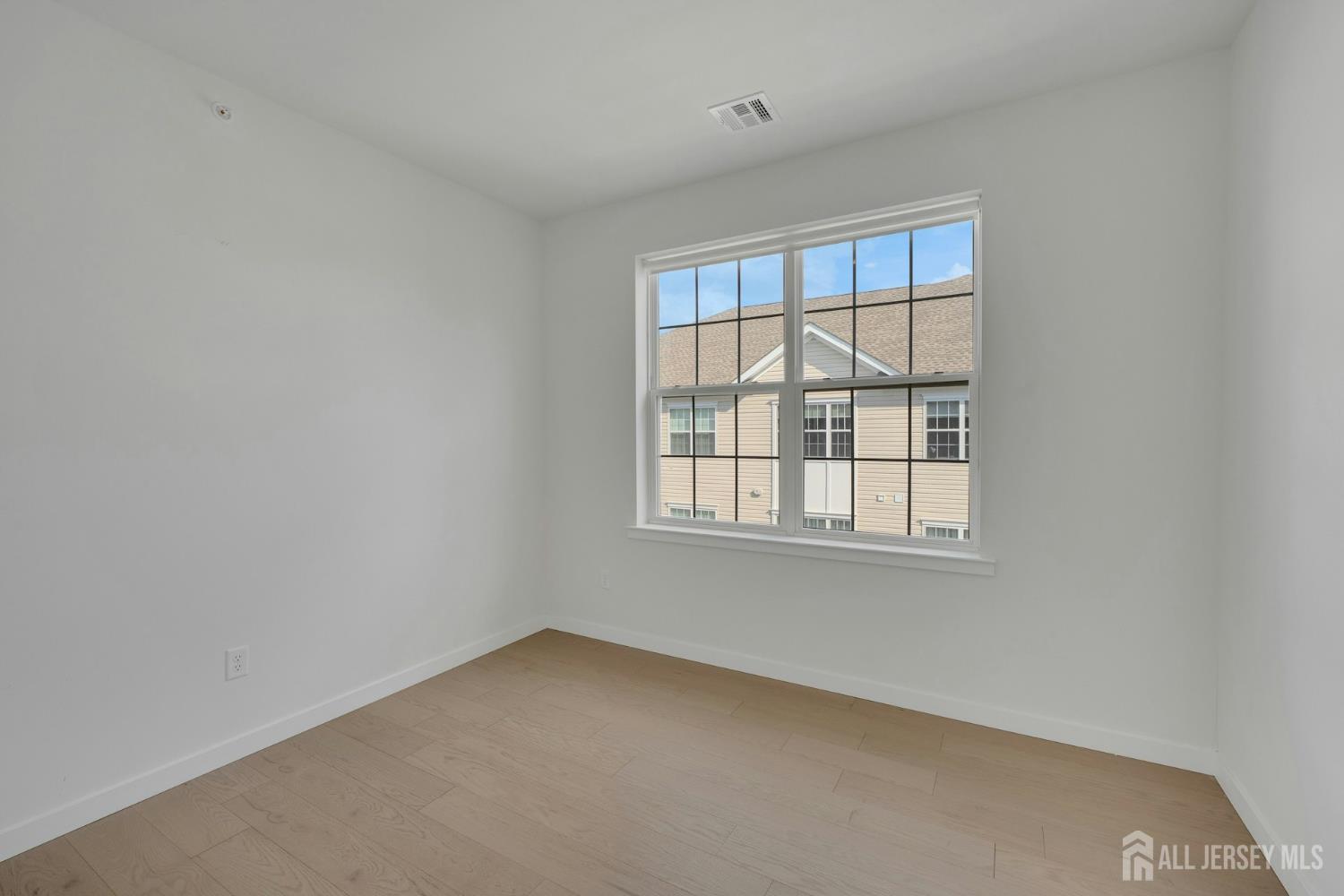 644 Lorhan Drive Piscataway NJ 08854