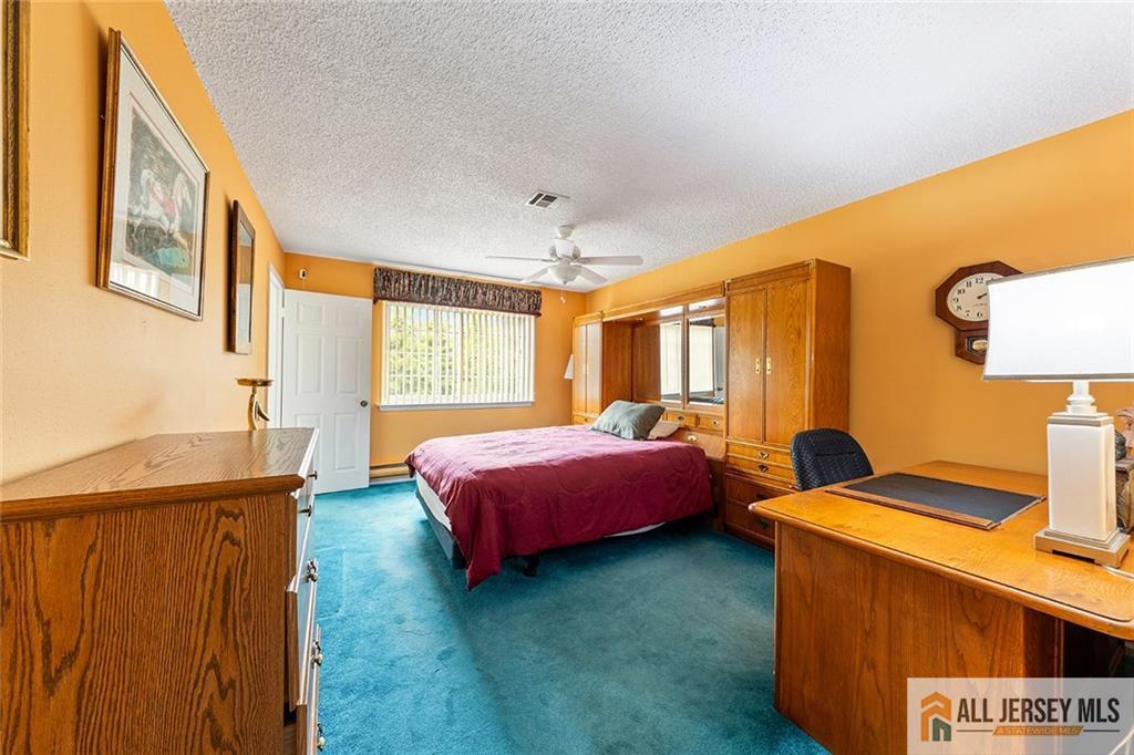 664 Azalea Plaza Monroe NJ 08831