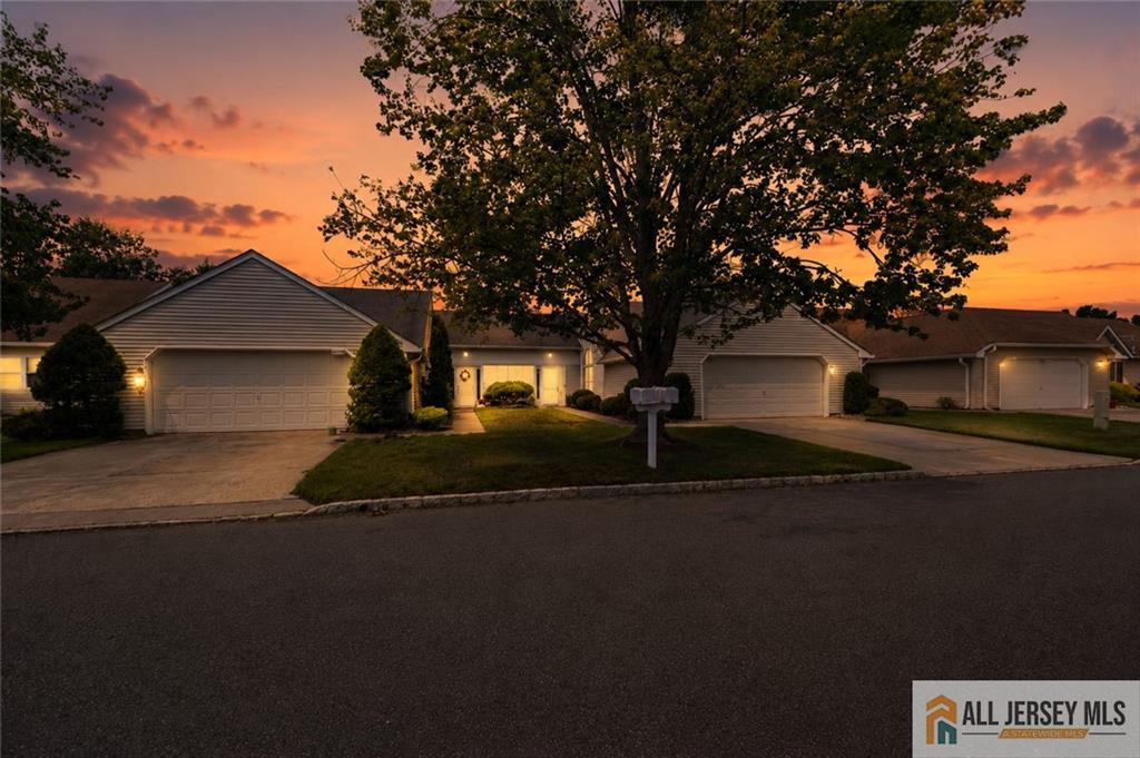 664 Azalea Plaza Monroe NJ 08831