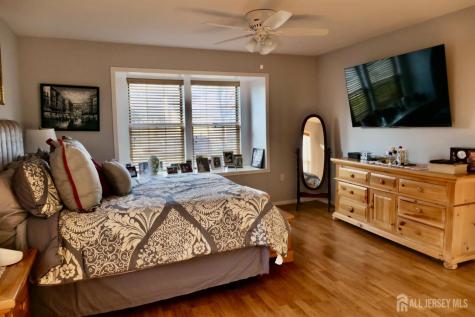 27-A John Adams Court Monroe NJ 08831