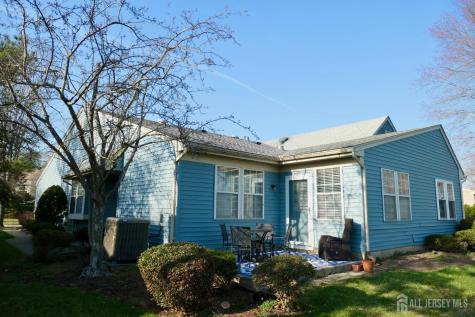 27-A John Adams Court Monroe NJ 08831