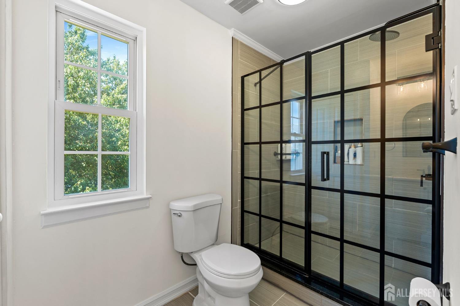 10 Starlight Court New Brunswick NJ 08901