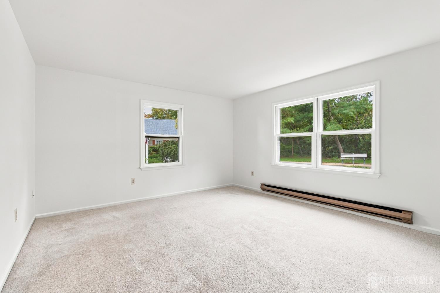 636 Yale Way Monroe NJ 08831