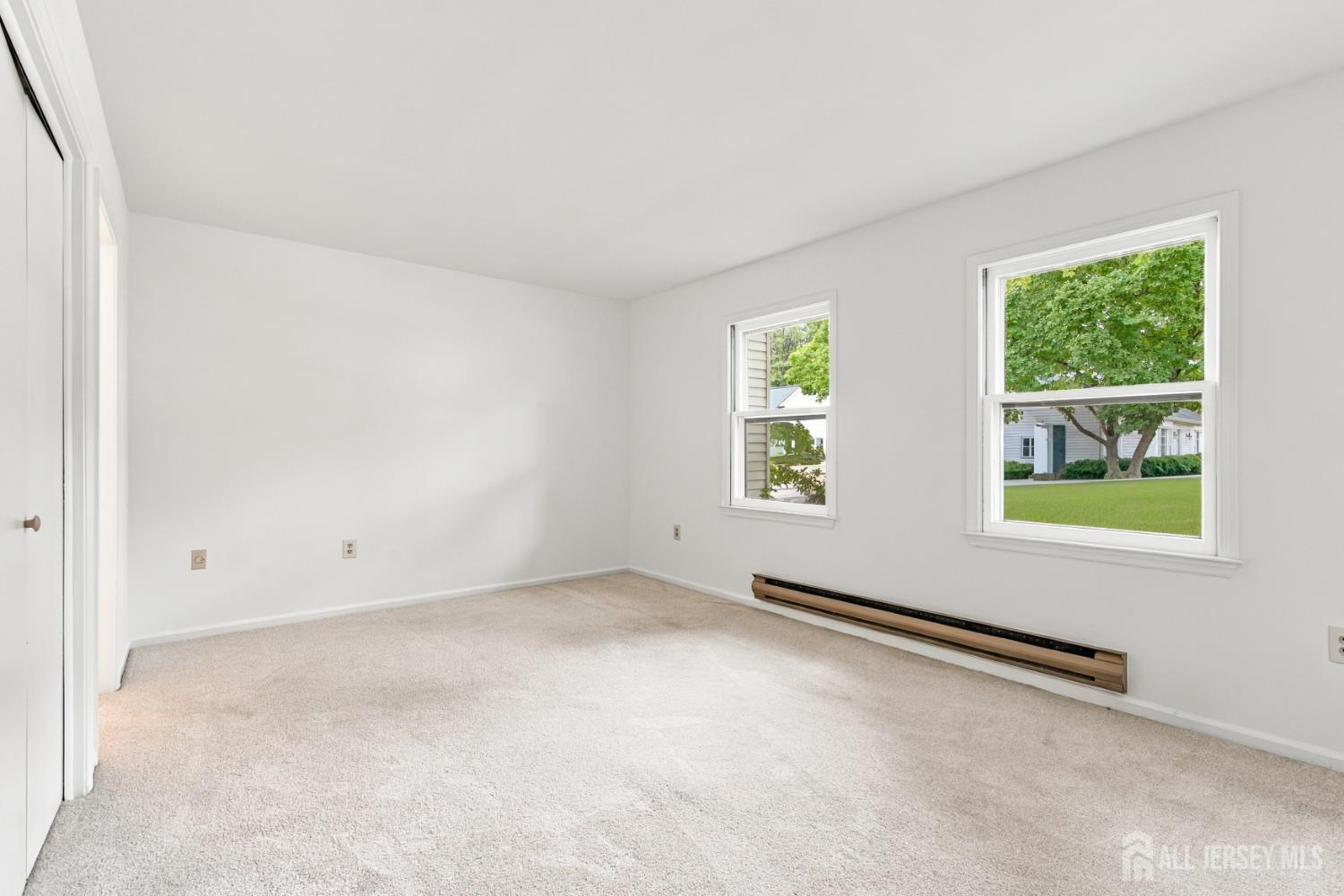 636 Yale Way Monroe NJ 08831