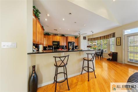 25 Missy Lane Monroe NJ 08831
