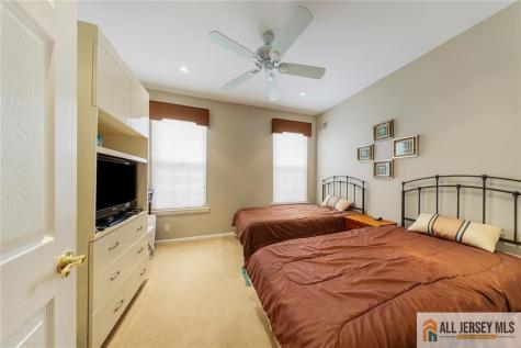 25 Missy Lane Monroe NJ 08831