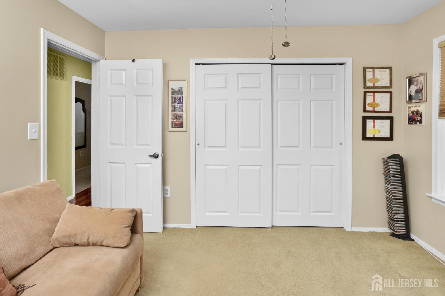 38 Canterbury Drive Monroe NJ 08831