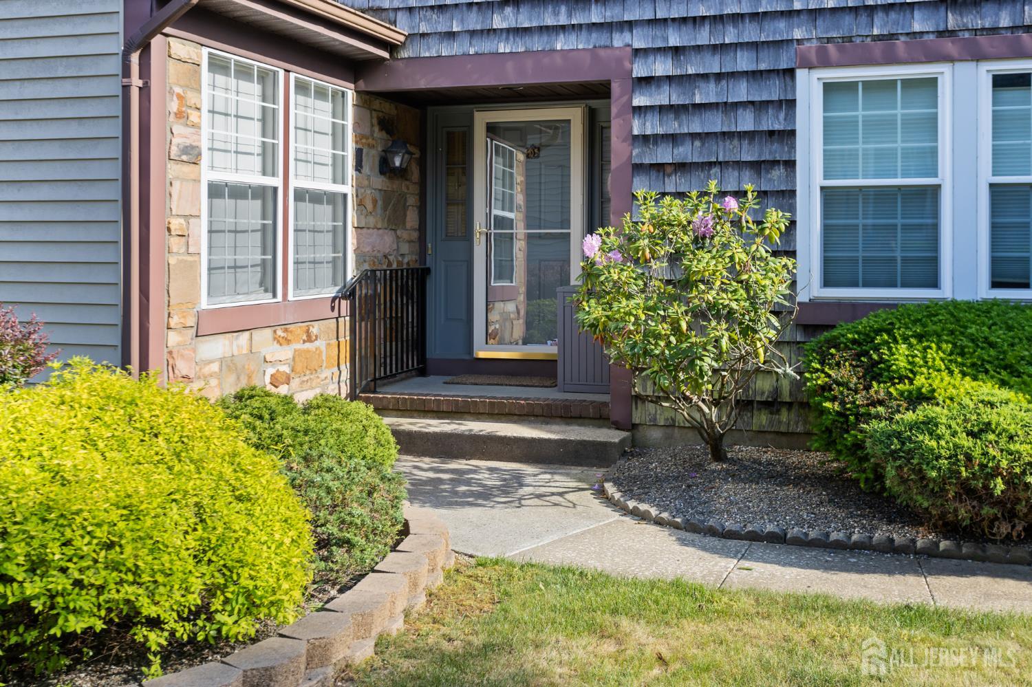 38 Canterbury Drive Monroe NJ 08831
