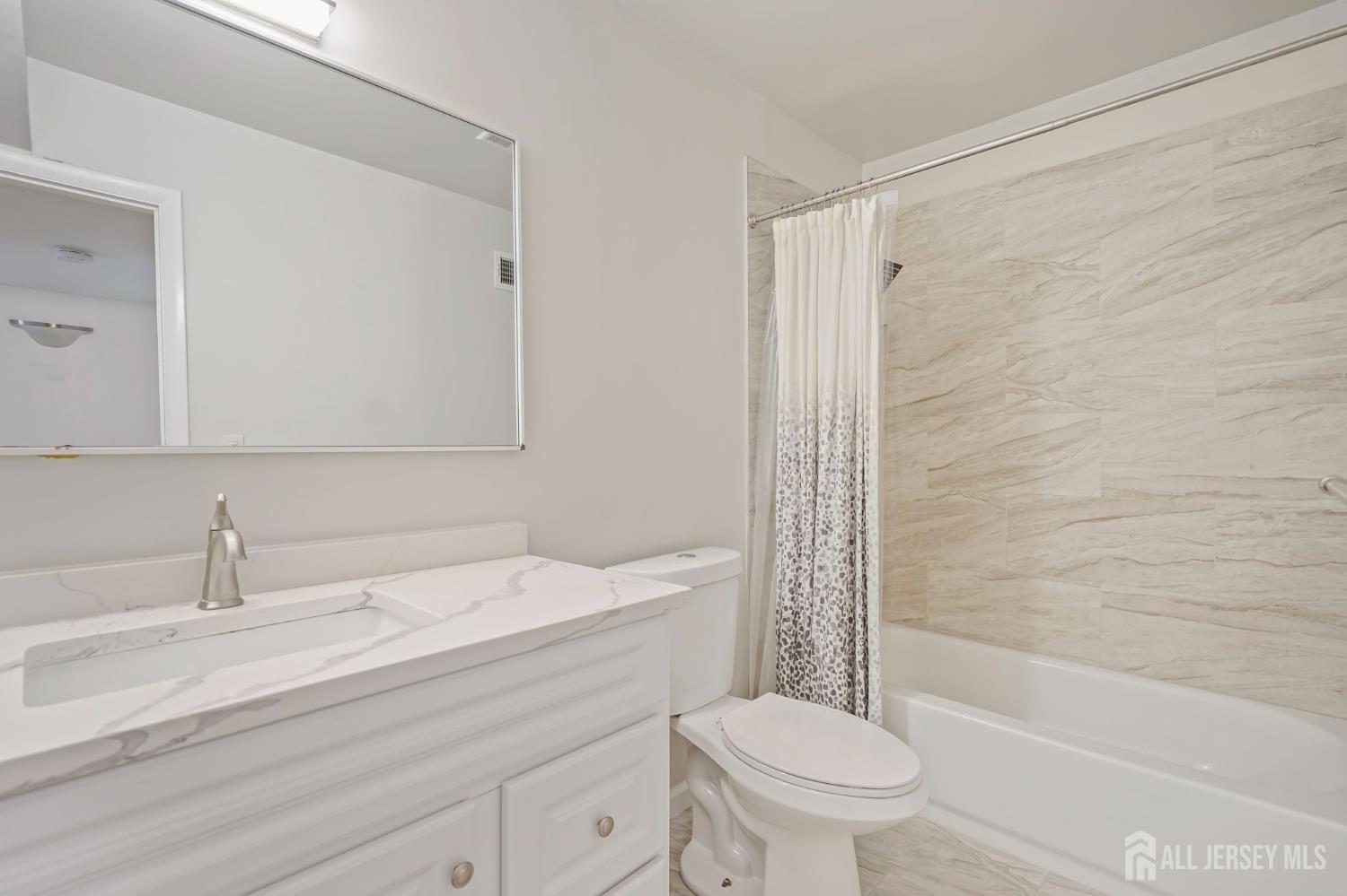 53 Foxtail Lane South Brunswick NJ 08852