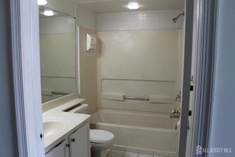 612 Waterford Drive Edison NJ 08817