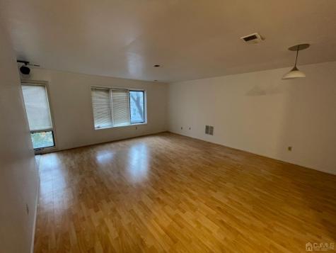 81 Redmond Street New Brunswick NJ 08901