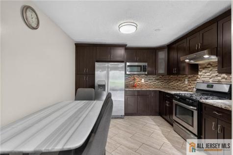 343 Lancaster Court Piscataway NJ 08854