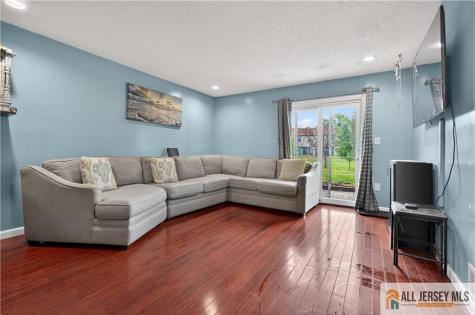 343 Lancaster Court Piscataway NJ 08854
