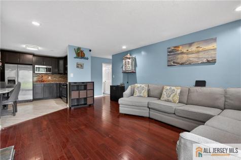 343 Lancaster Court Piscataway NJ 08854